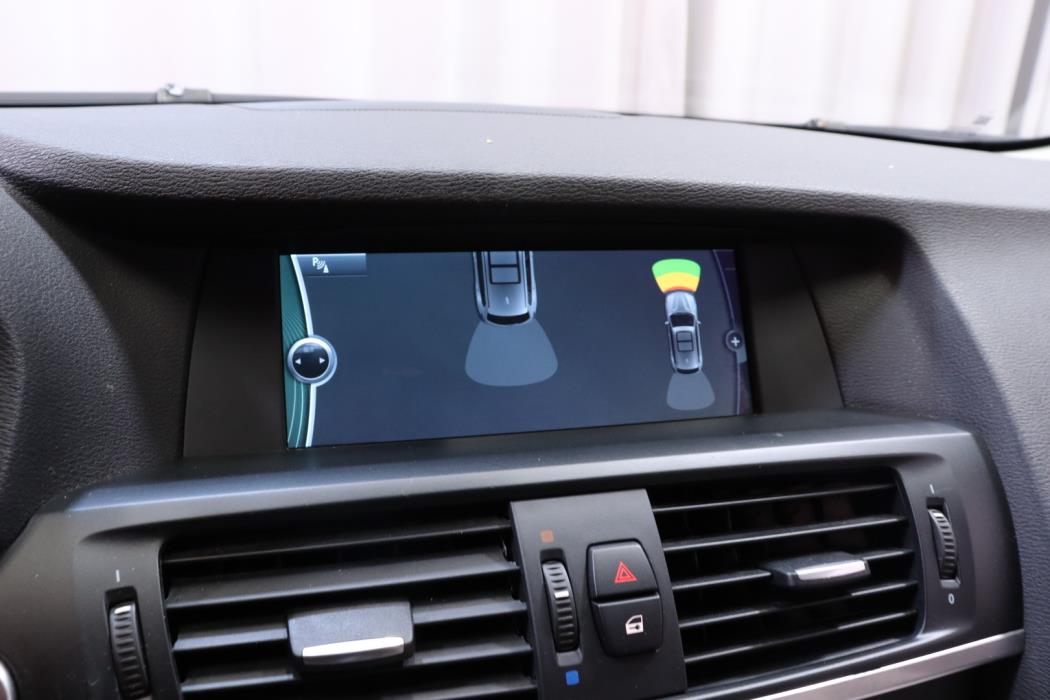 BMW X3 2011