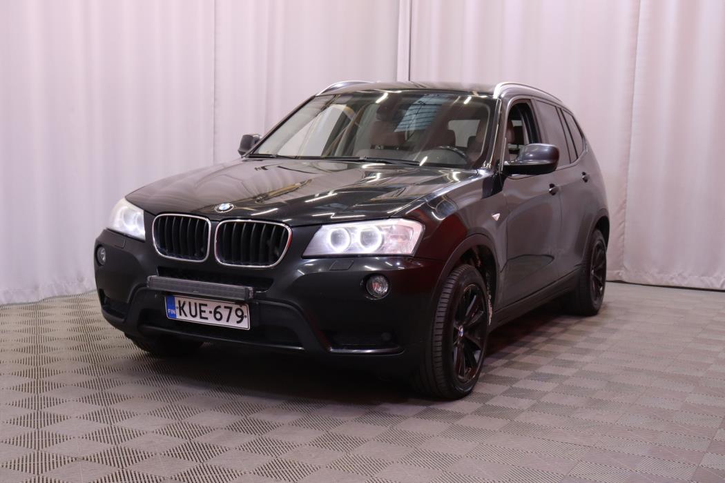 BMW X3 2011