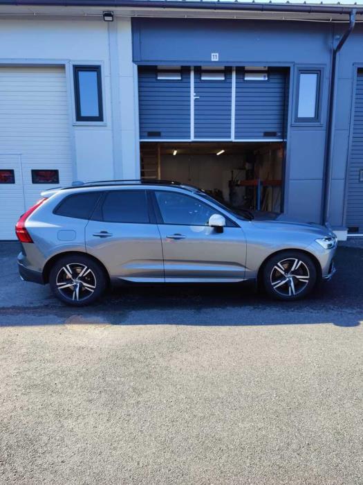 VOLVO XC60 2019