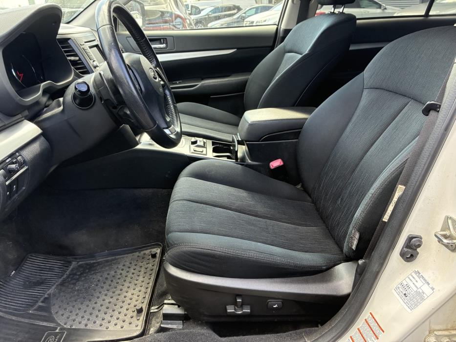 SUBARU Outback 2014