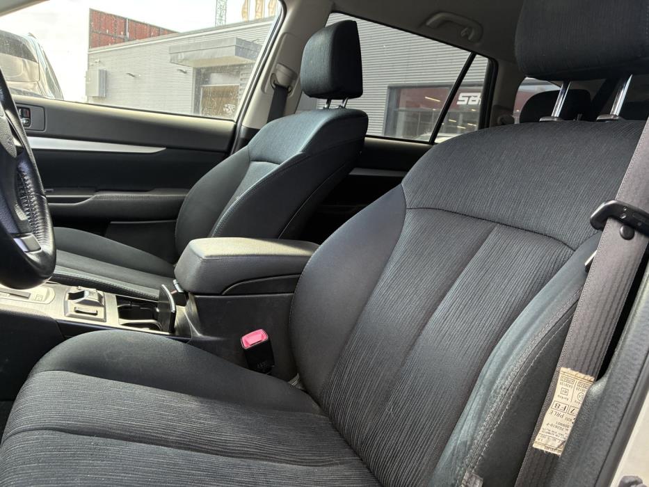 SUBARU Outback 2014
