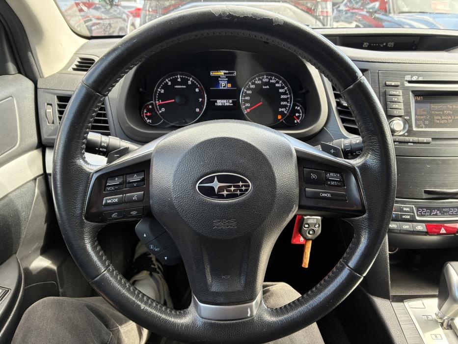 SUBARU Outback 2014
