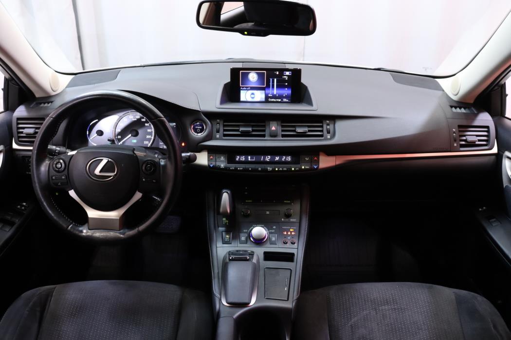 LEXUS CT 2015