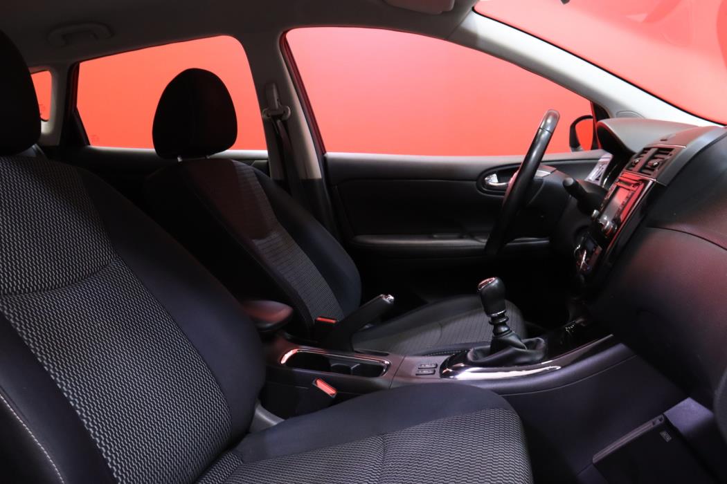 NISSAN Pulsar 2015