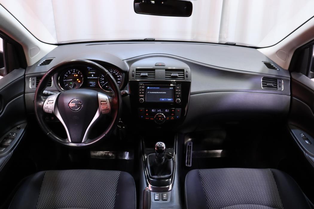 NISSAN Pulsar 2015