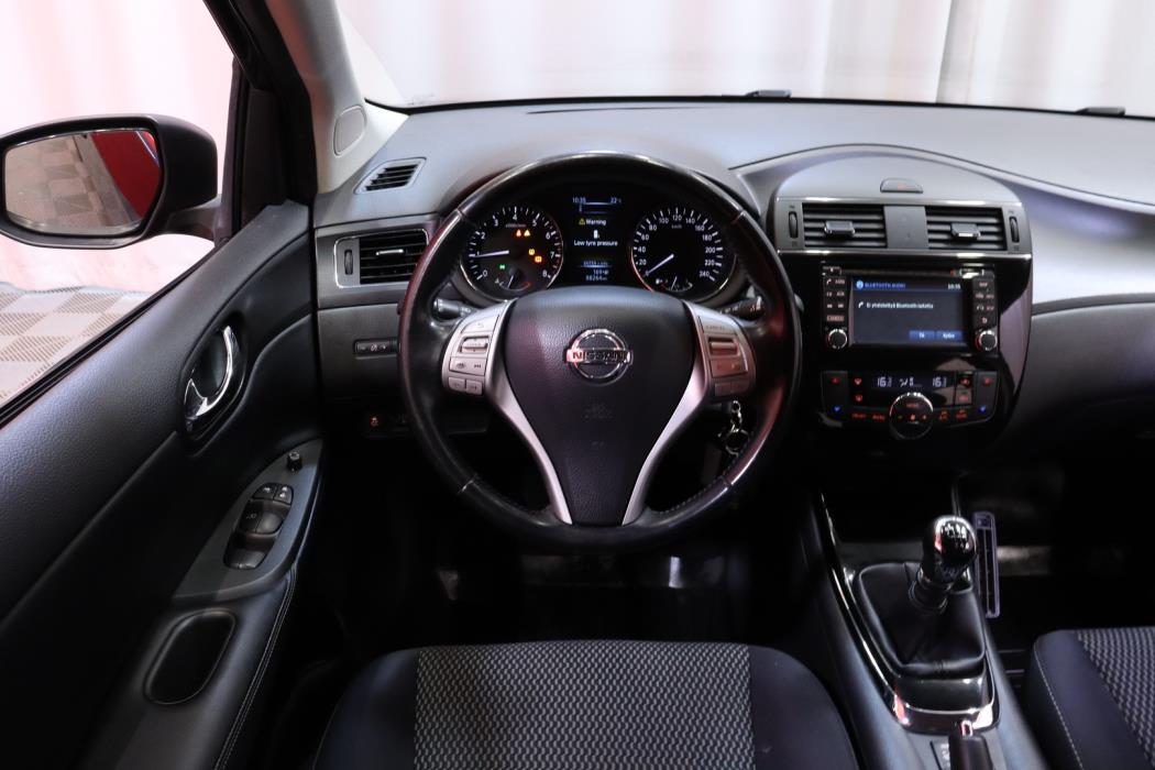 NISSAN Pulsar 2015