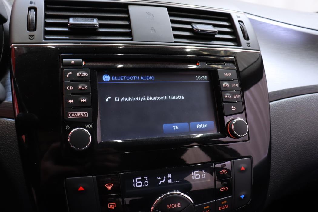NISSAN Pulsar 2015