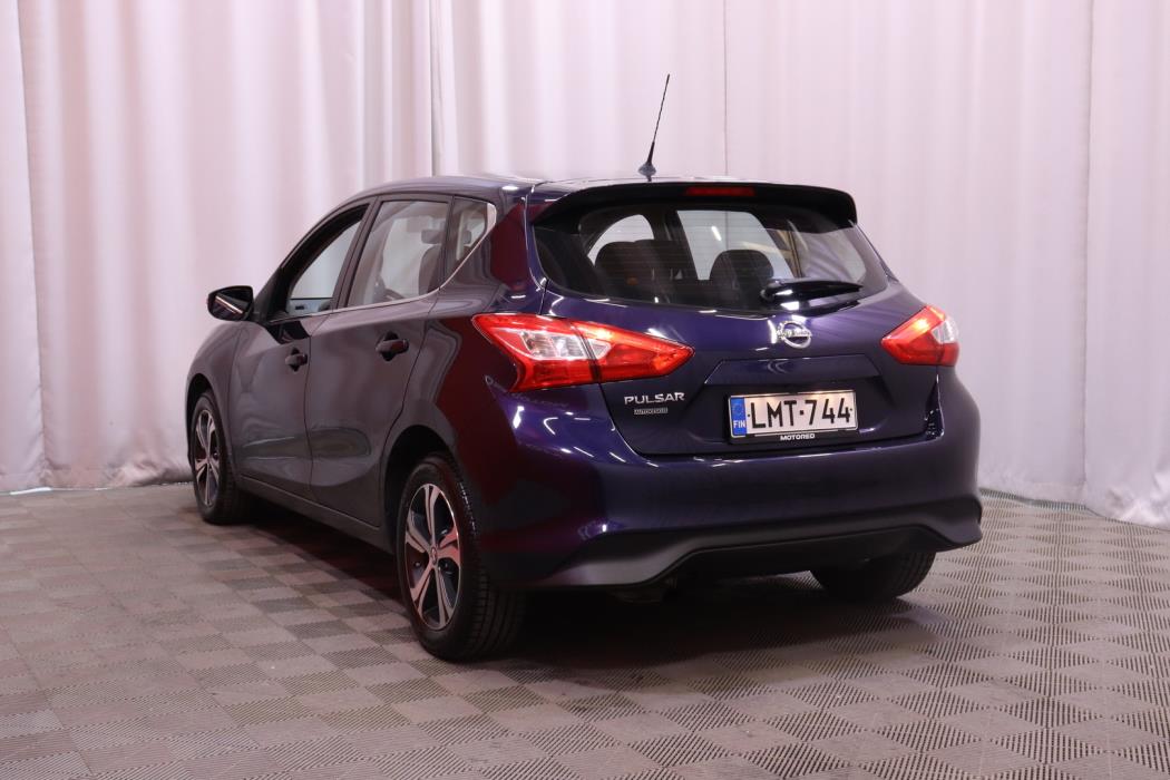 NISSAN Pulsar 2015