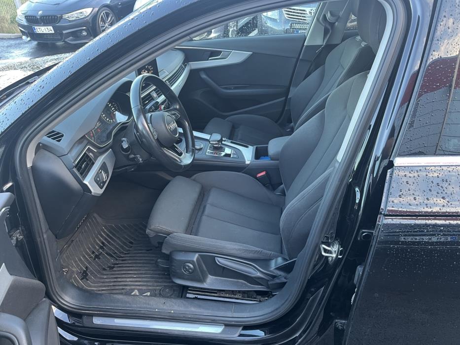 AUDI A4 2016