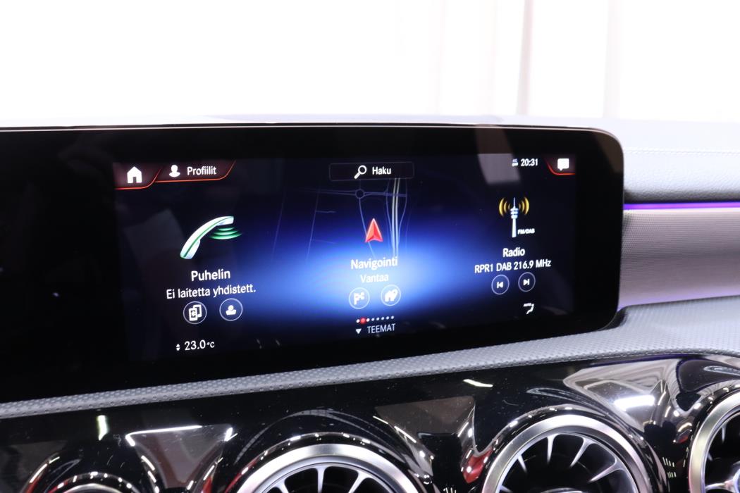 MERCEDES-BENZ CLA 2021