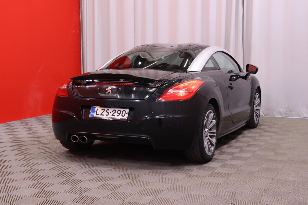 PEUGEOT RCZ 2011