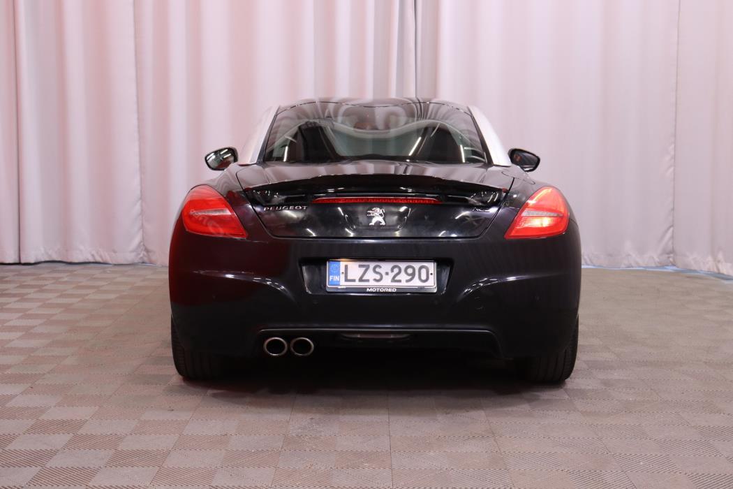 PEUGEOT RCZ 2011