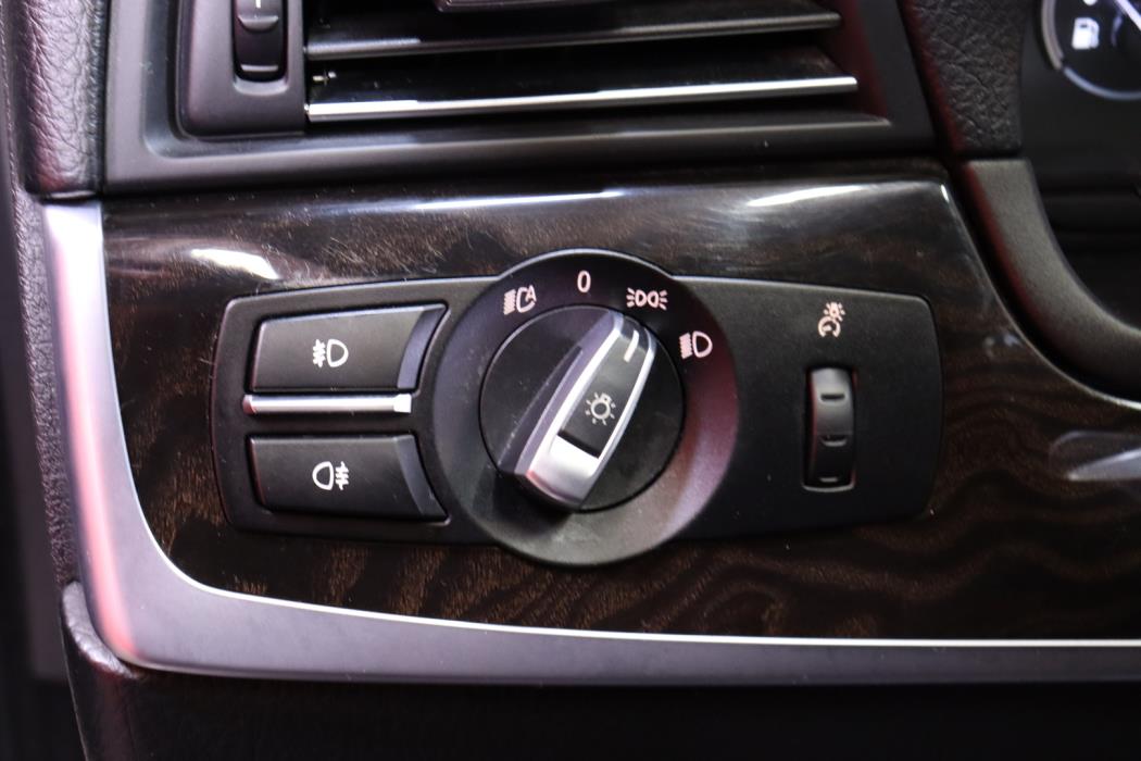 BMW 525 2011