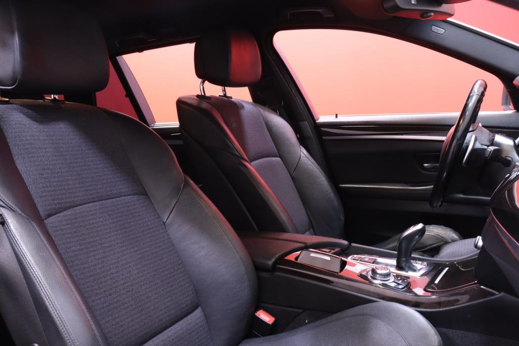 BMW 525 2011