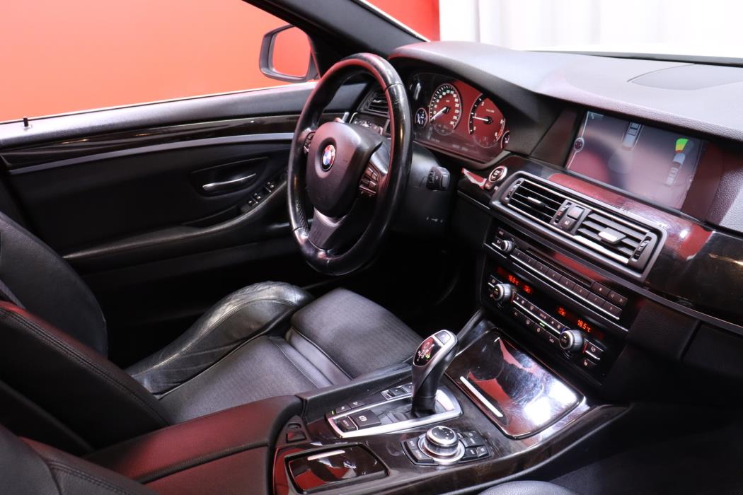 BMW 525 2011