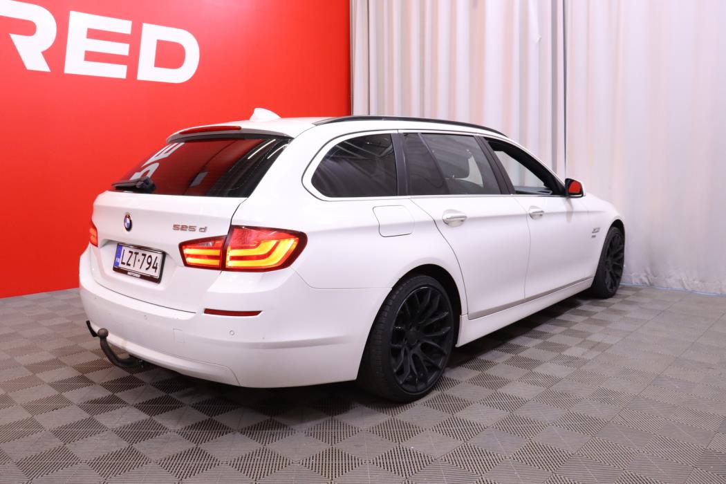 BMW 525 2011
