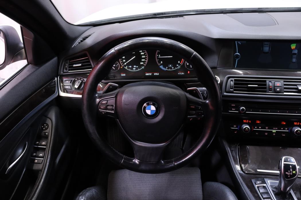 BMW 525 2011