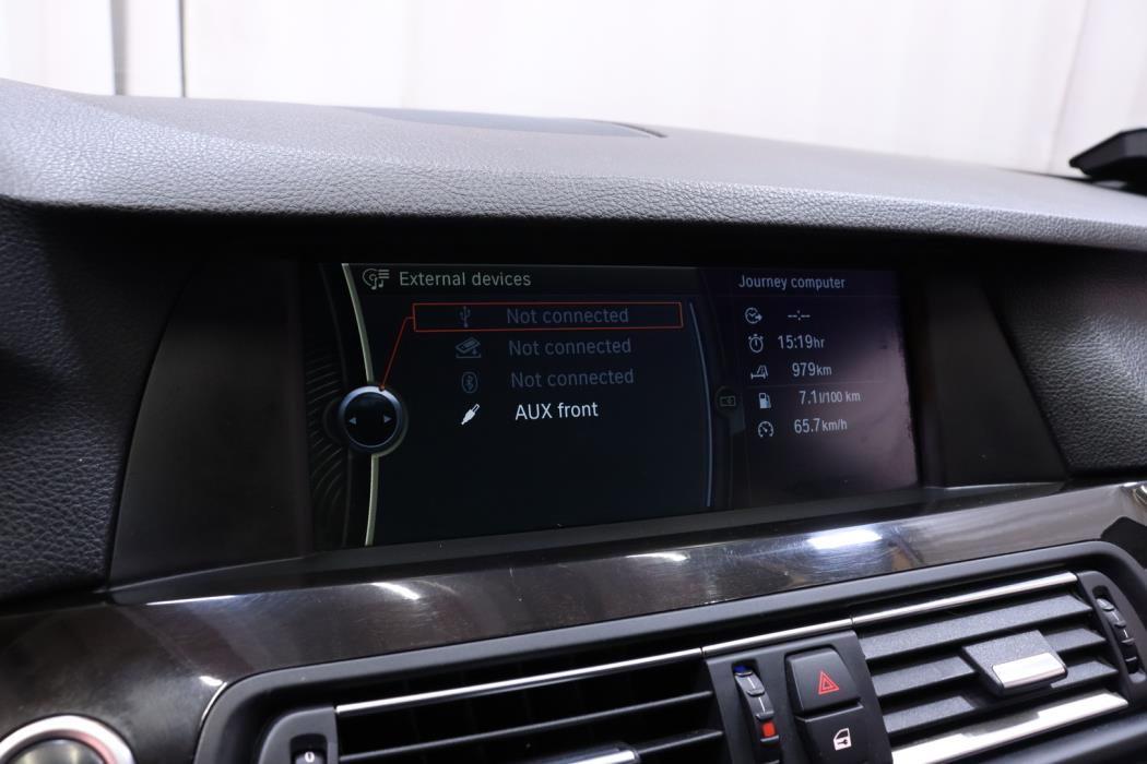 BMW 525 2011