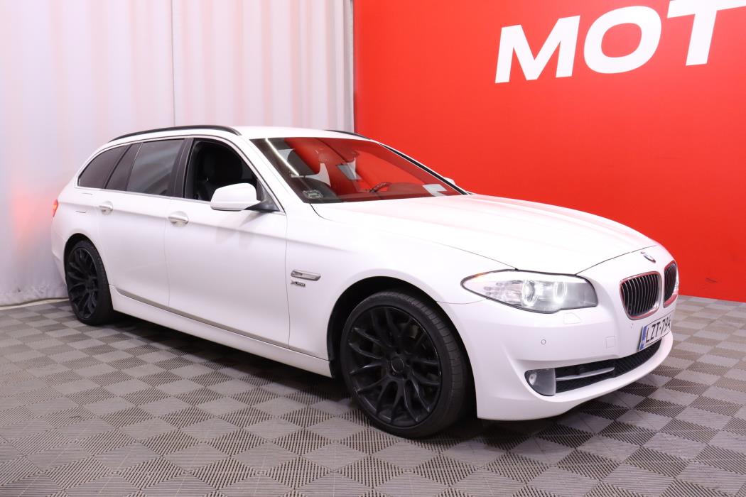 BMW 525 2011
