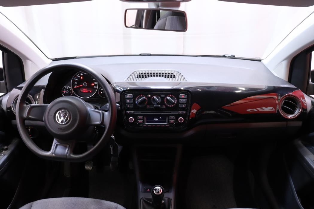VOLKSWAGEN up! 2012