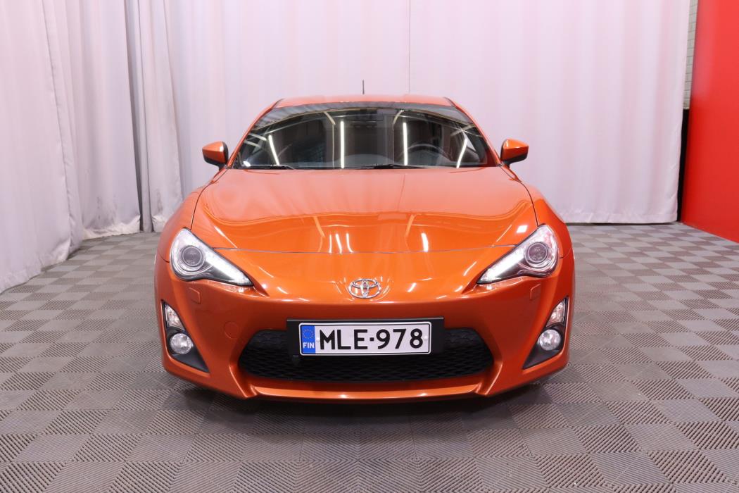 TOYOTA GT86 2013