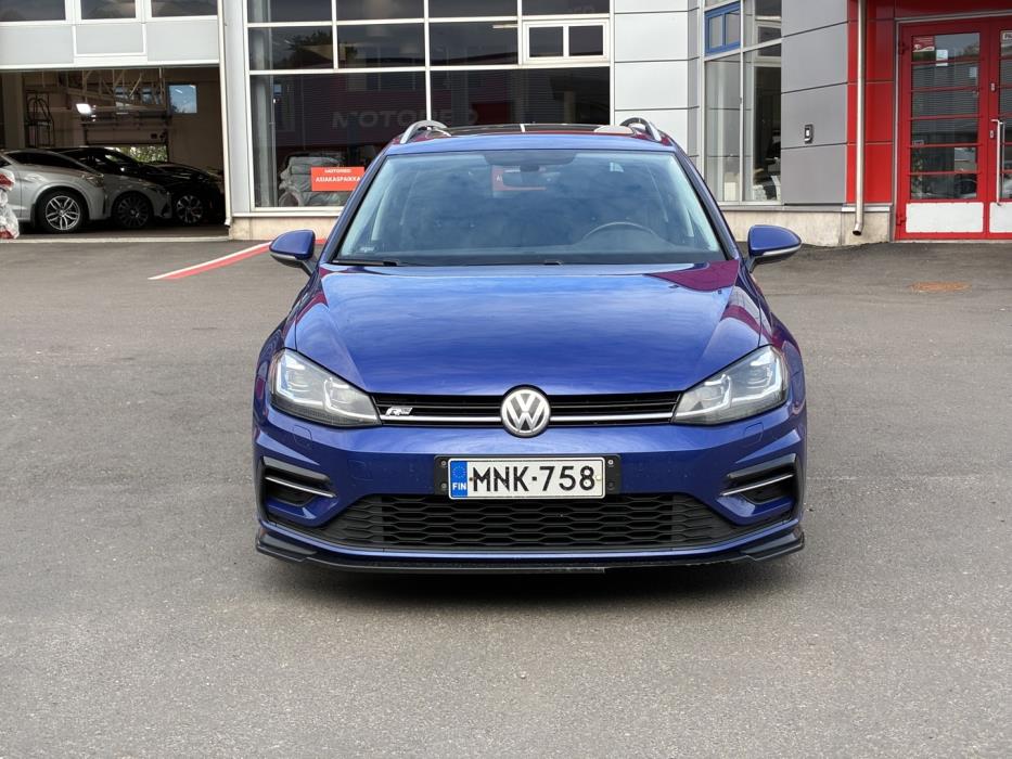VOLKSWAGEN Golf 2018