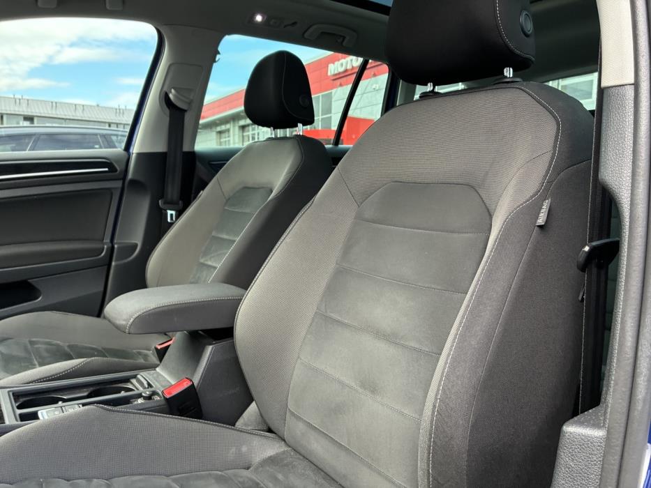 VOLKSWAGEN Golf 2018