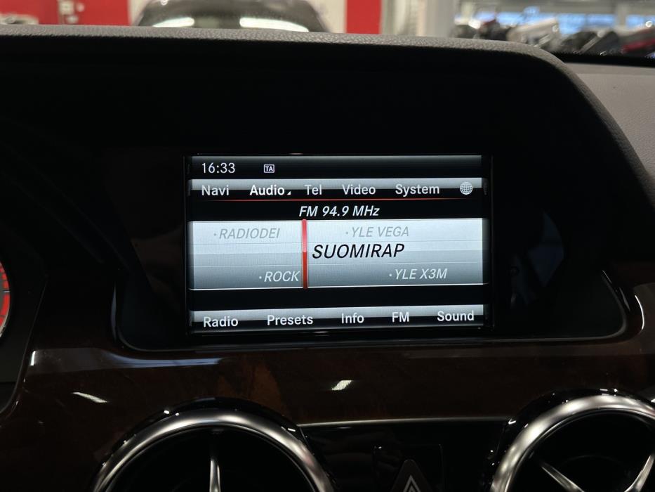 MERCEDES-BENZ GLK 2013