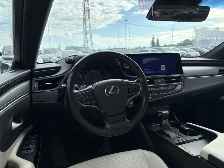 LEXUS ES 2023