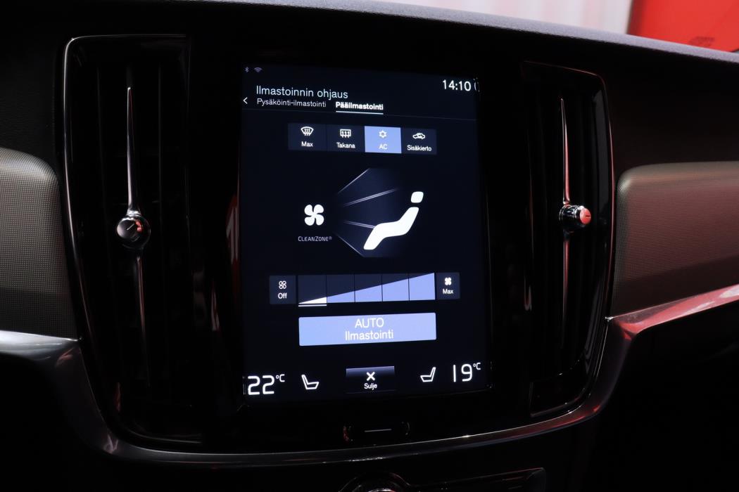VOLVO V90 Cross Country 2021