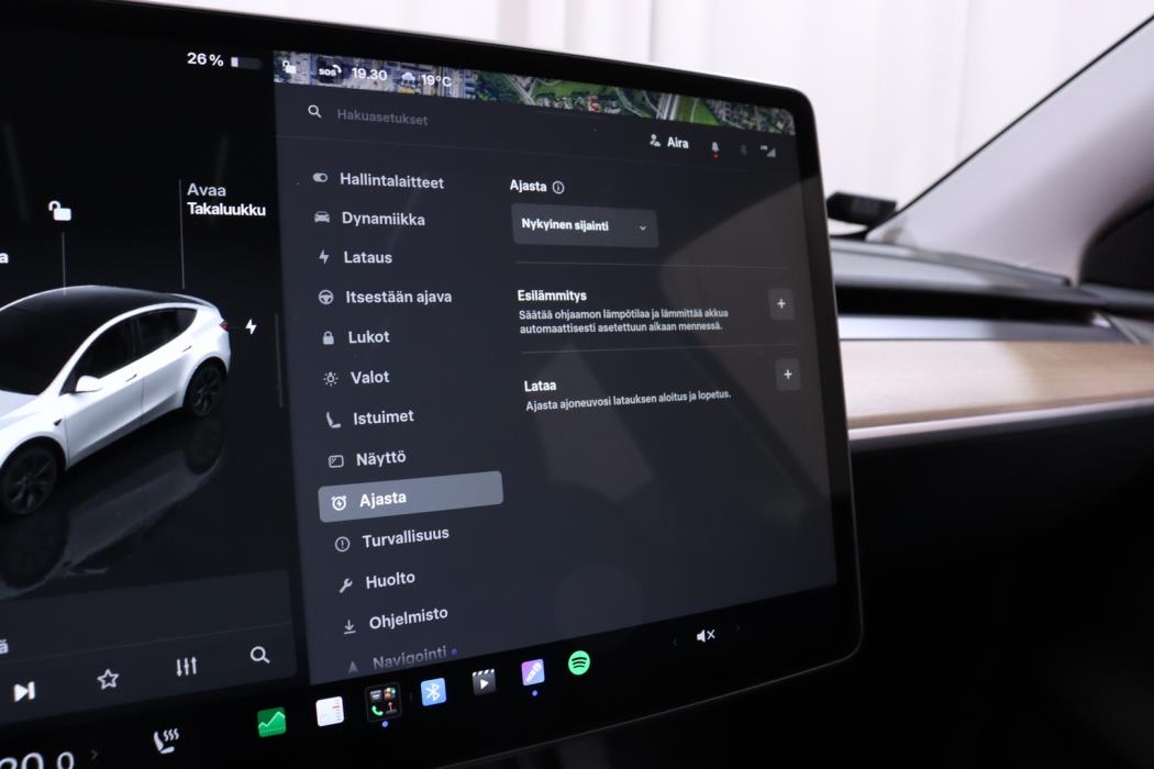 TESLA Model Y 2022