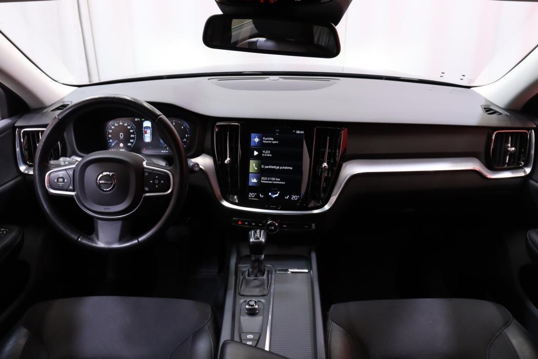 VOLVO V60 2019