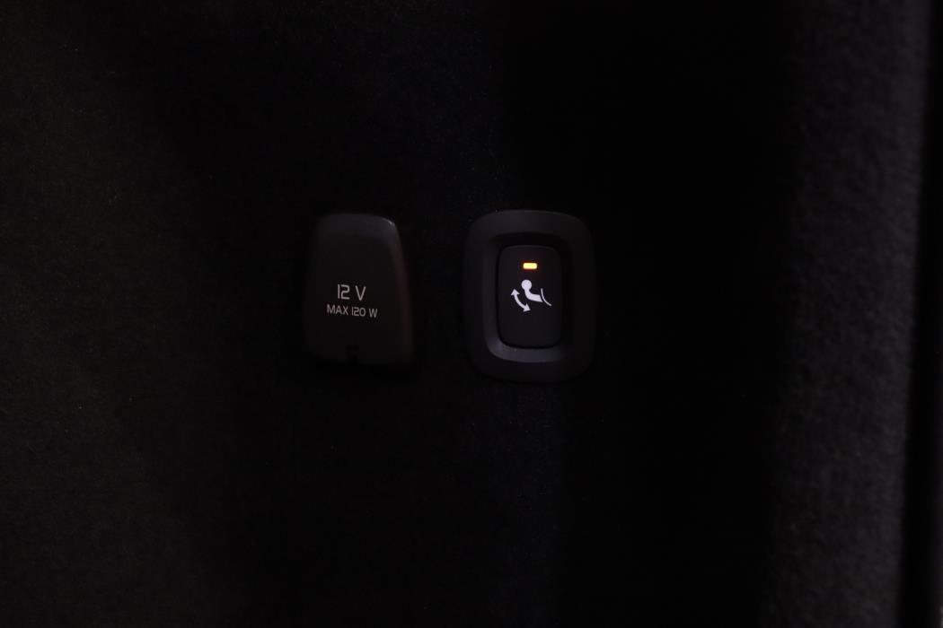 VOLVO V60 2019