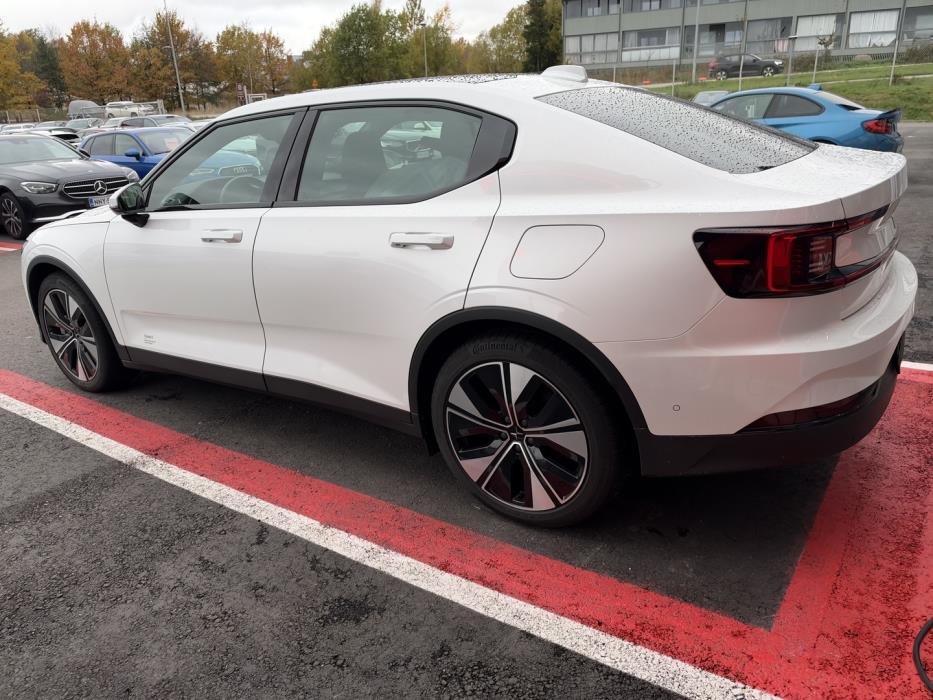POLESTAR 2 2023