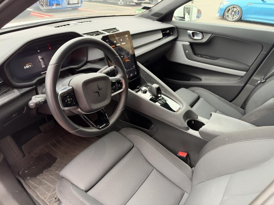 POLESTAR 2 2023