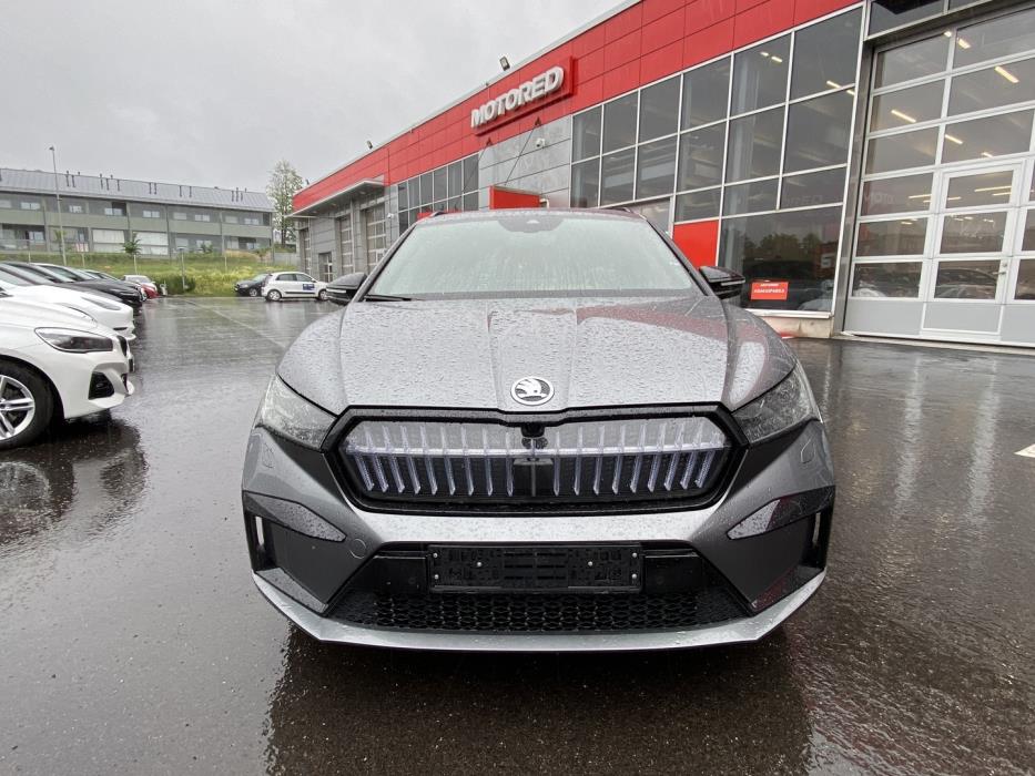 SKODA Enyaq 2023