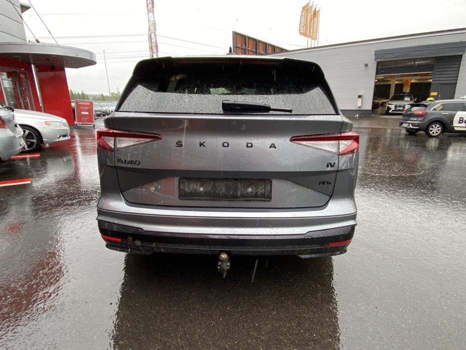 SKODA Enyaq 2023