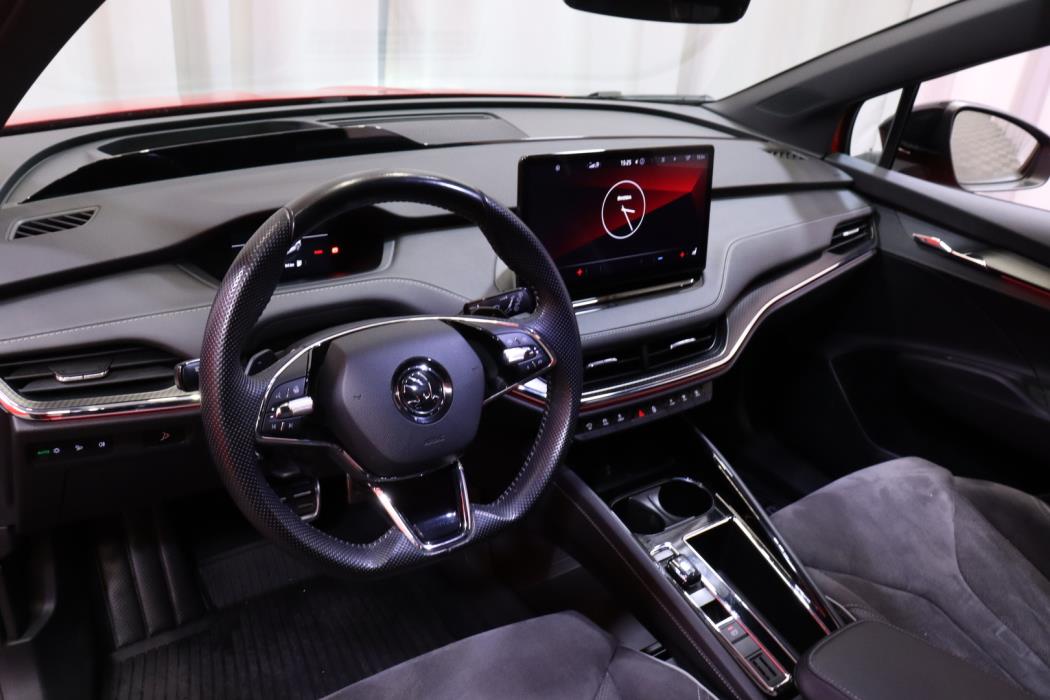 SKODA Enyaq 2023