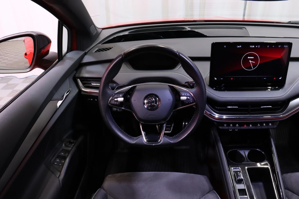SKODA Enyaq 2023