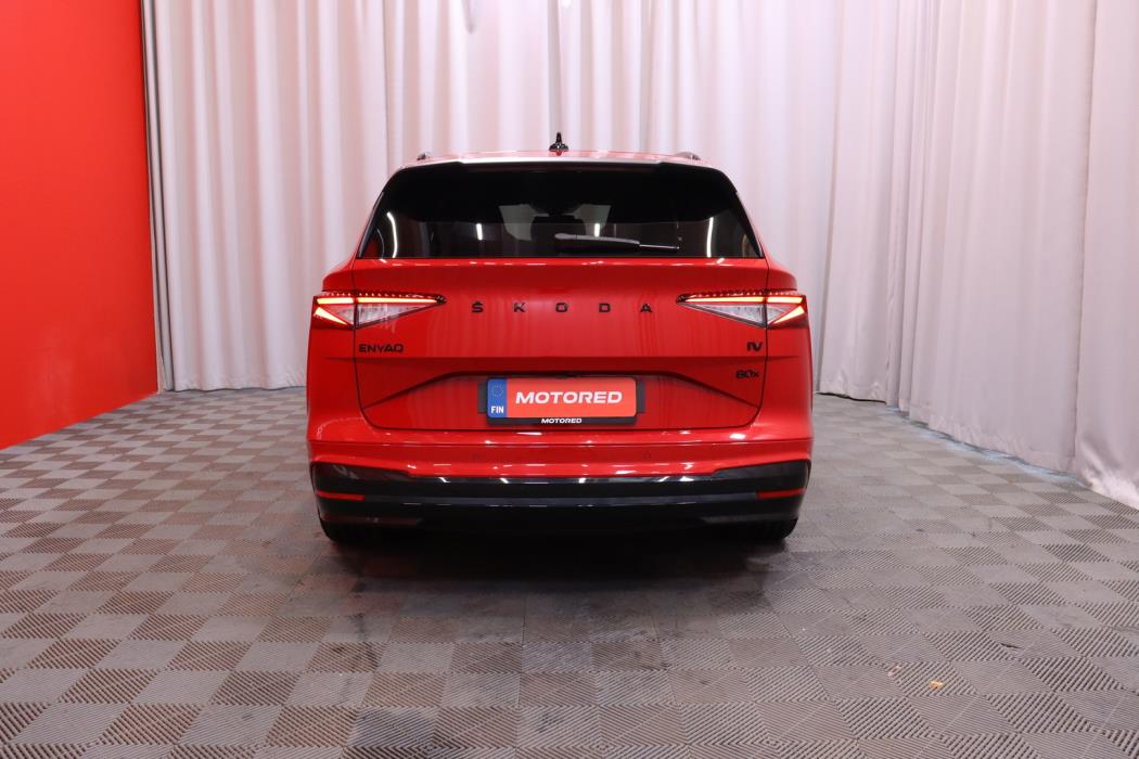 SKODA Enyaq 2023