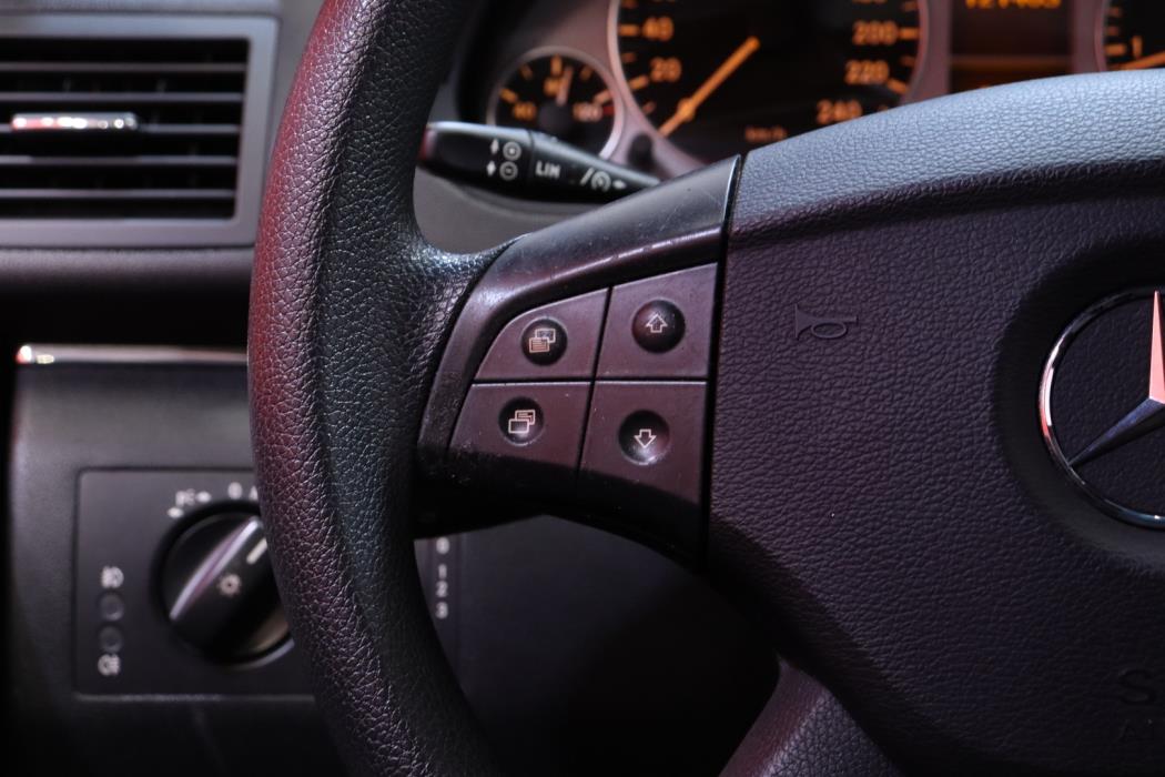 MERCEDES-BENZ B 2007