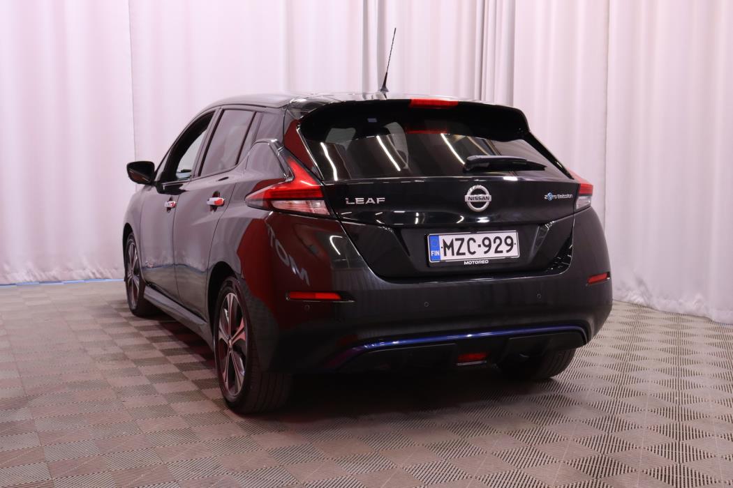 NISSAN Leaf 2018