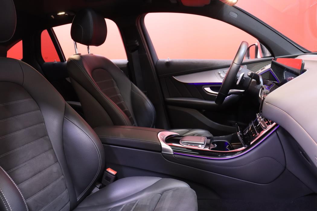 MERCEDES-BENZ EQC 2022