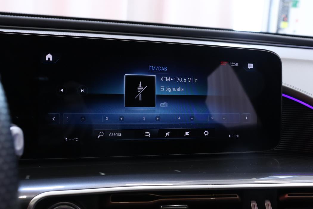 MERCEDES-BENZ EQC 2022