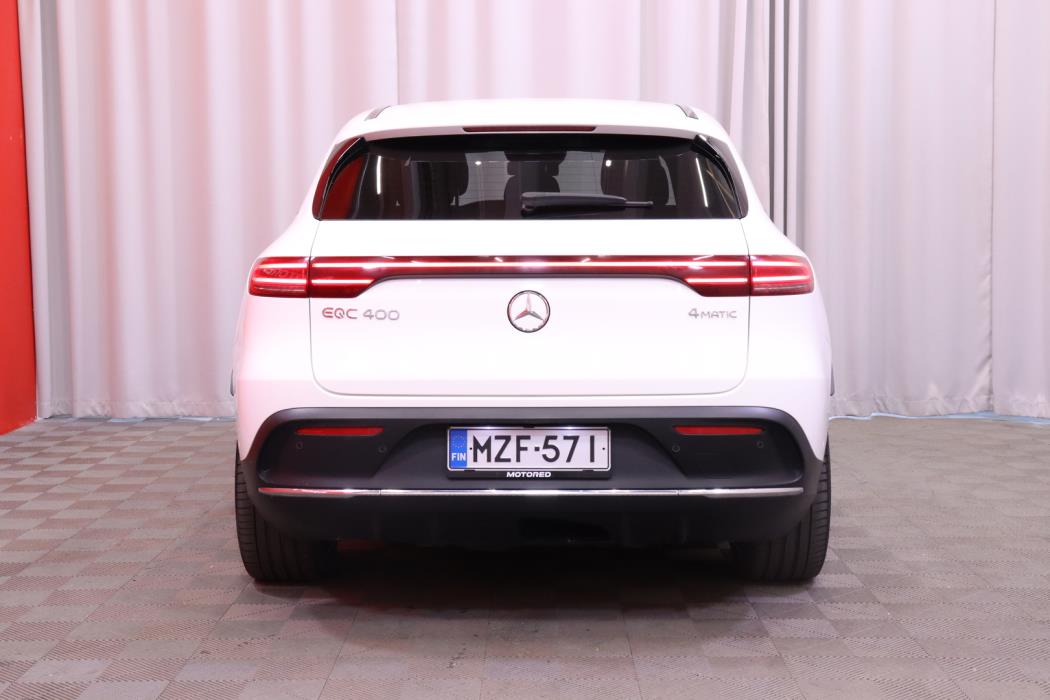 MERCEDES-BENZ EQC 2022