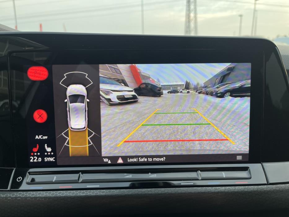 VOLKSWAGEN Golf 2022