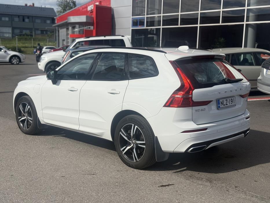 VOLVO XC60 2020