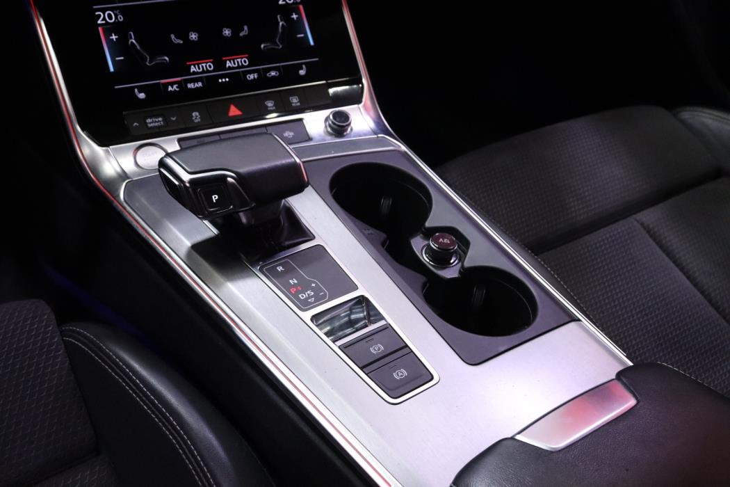 AUDI A6 2020