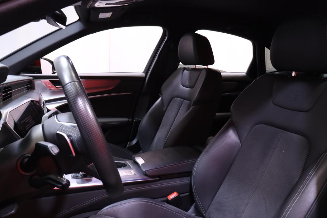 AUDI A6 2021