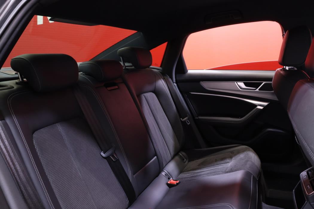 AUDI A6 2021